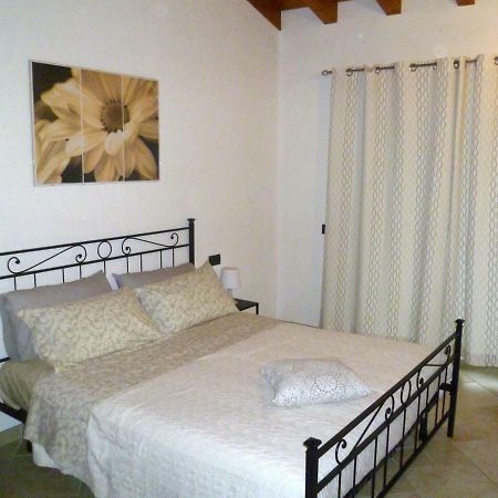 Ca "La Bellavista" Apartman Anzano Del Parco Kültér fotó